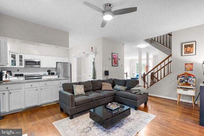 Building Photo - 10241 Aspen Willow Dr