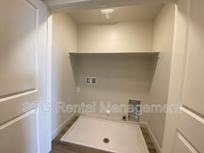 Building Photo - 1139 S 4380 W