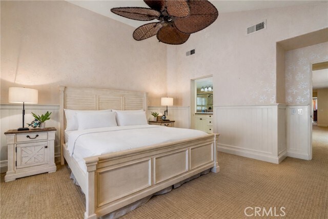 Building Photo - 208 E Balboa Blvd