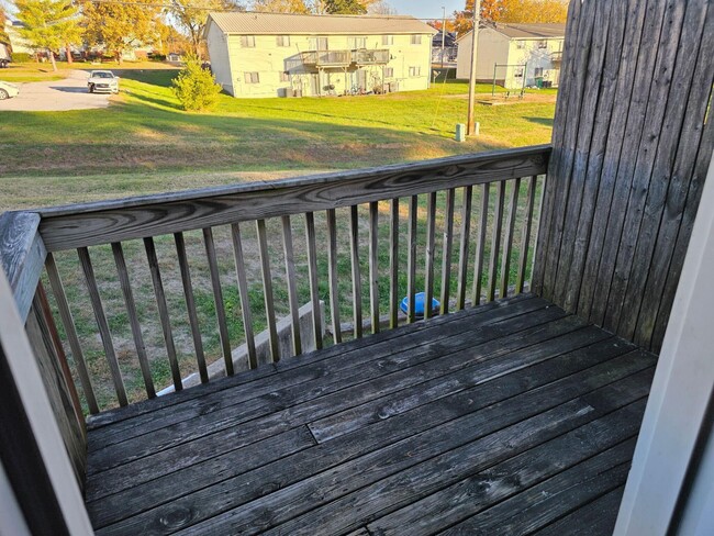 Building Photo - 7308 N Wade School Rd