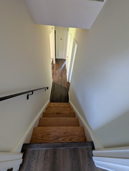 Building Photo - 15 N Forge Manor Dr