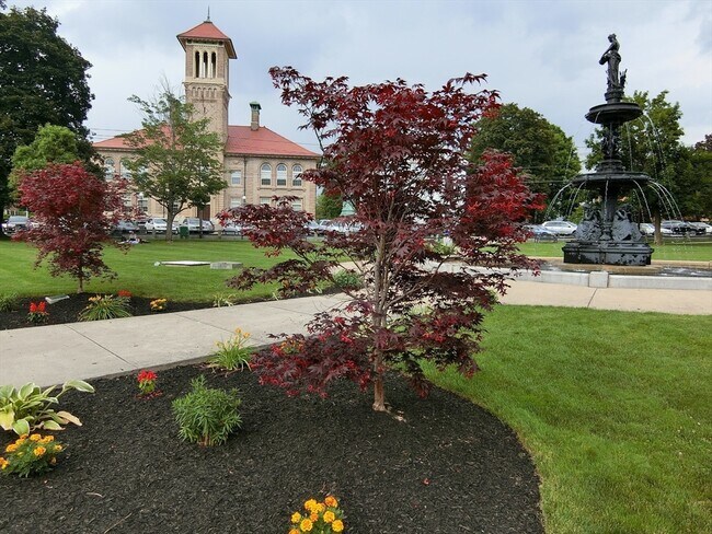 Building Photo - 7 High St