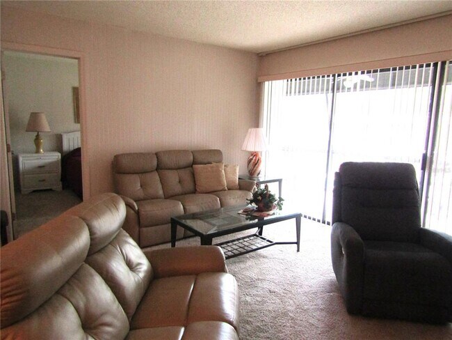 Building Photo - 4632 Ringwood Meadow