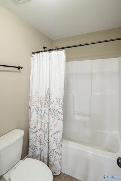 Building Photo - 126 Autumn Wind Dr