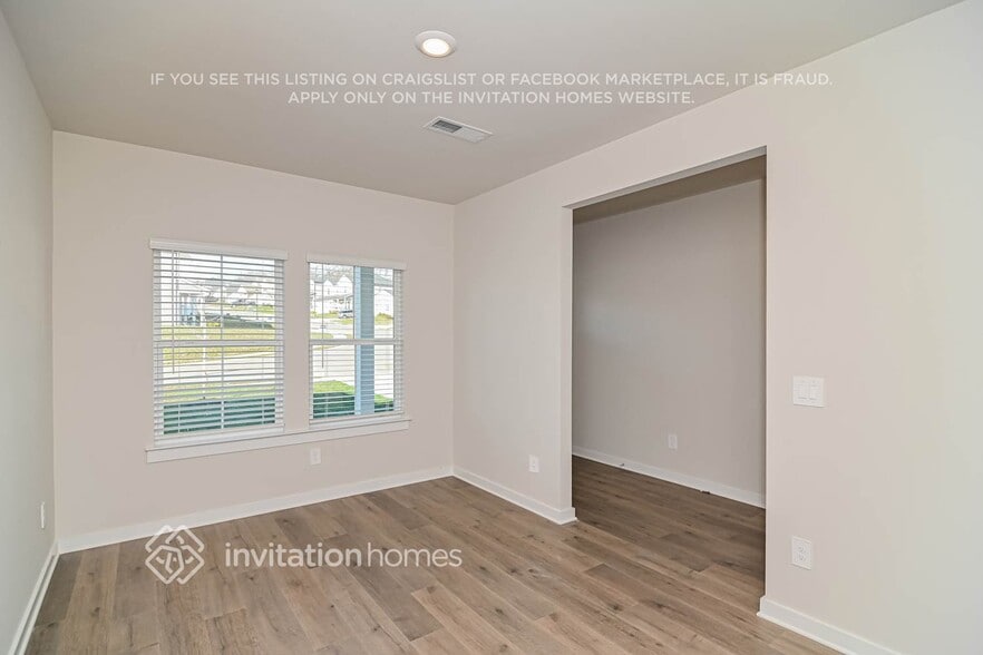 Building Photo - 1211 Bluffton Cir