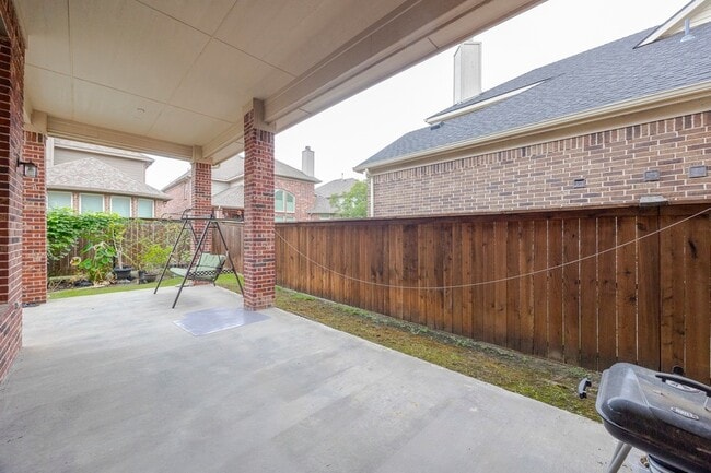 Building Photo - 6220 Eldridge Ln