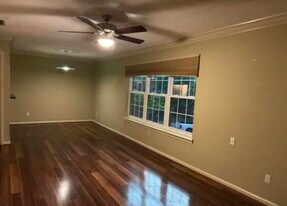 Building Photo - 2122 Montreat Cir