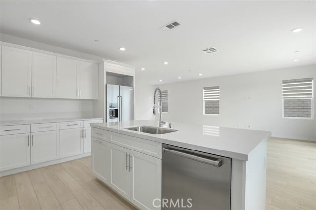 Building Photo - 27273 Debut Pl