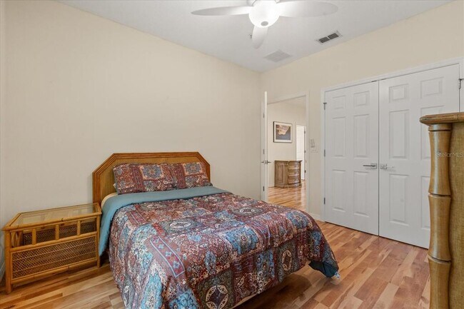 Building Photo - 2060 Royal Vista Ct