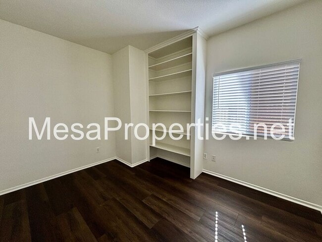 Building Photo - 14350 Jackrabbit Ln