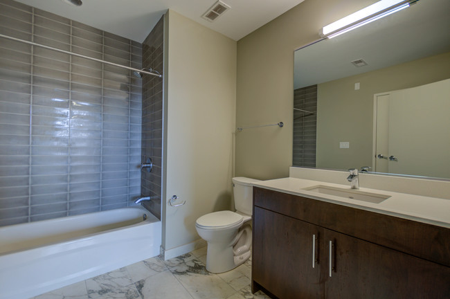 Floorplan - 851 West