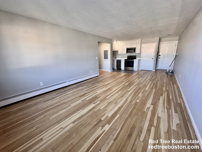 Building Photo - 97 Spring St