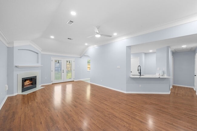 Building Photo - 3910 Crystal Pass Ct