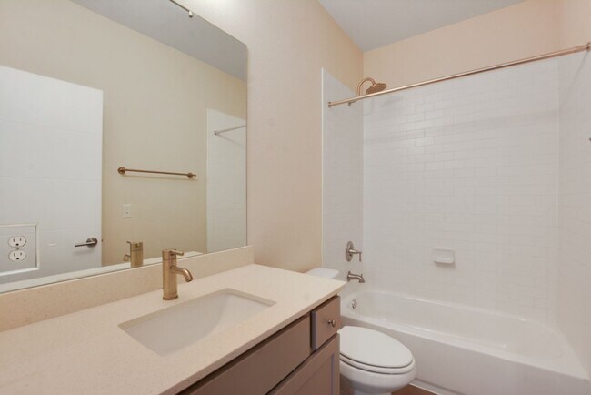 Building Photo - 8913 Parker Ranch Cir