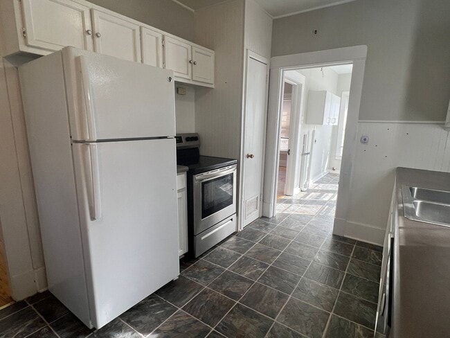 Building Photo - Bungalow Home in Central Waco