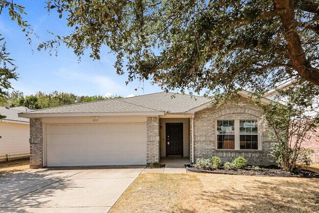 Building Photo - 1410 Post Oak Trail