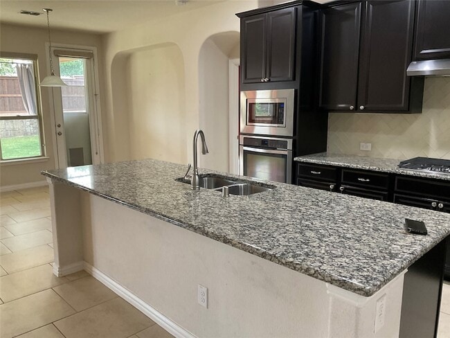 Building Photo - 3040 Seabrook Dr