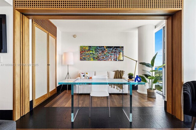 Building Photo - 101 20th St