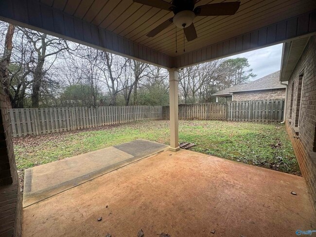 Building Photo - 101 Somerset Park Dr