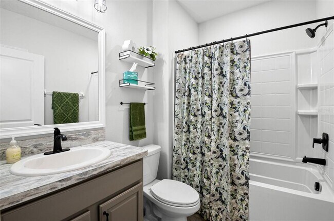 Building Photo - 6708 Hazelnut Spice Dr