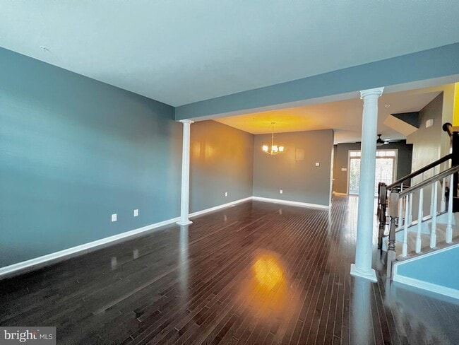 Building Photo - 15206 Lady Lauren Ln