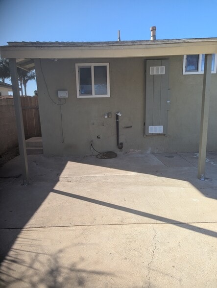 Building Photo - 1428 S F St