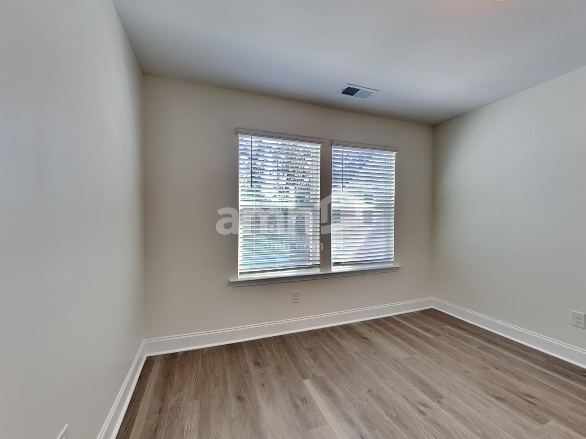 Building Photo - 1609 Lamplighter Ln