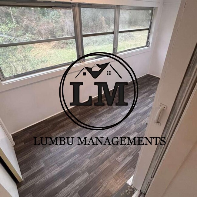 Building Photo - 1473 Myrtle Ave