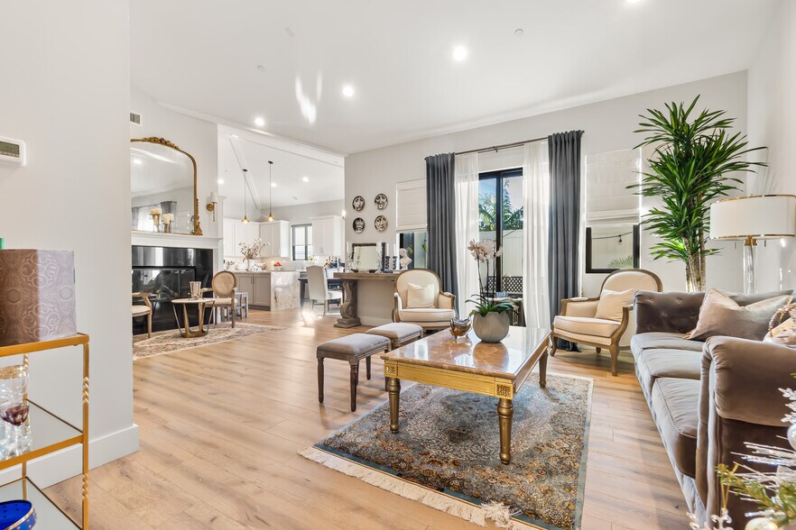 Building Photo - 2202 Felton Ln