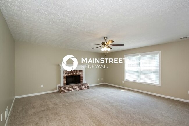 Building Photo - 2216 Swan Lake Ct