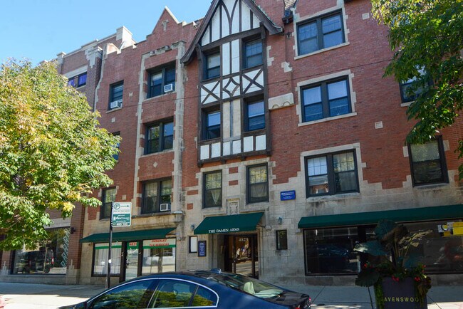 Building Photo - 4834 N Damen Ave