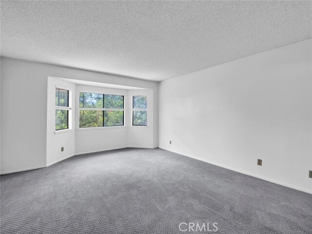 Building Photo - 19566 Crystal Ridge Ln