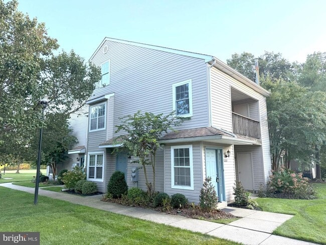 Building Photo - 2202 Tanglewood Ct