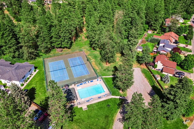 Building Photo - 8290 N Uplands Dr