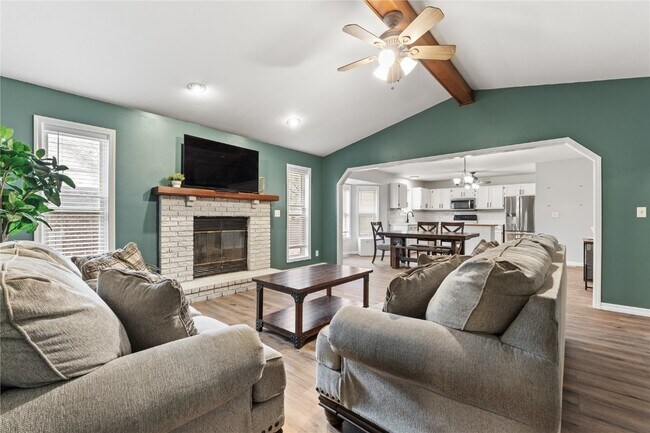 Building Photo - 106 Mt Olympus Ct