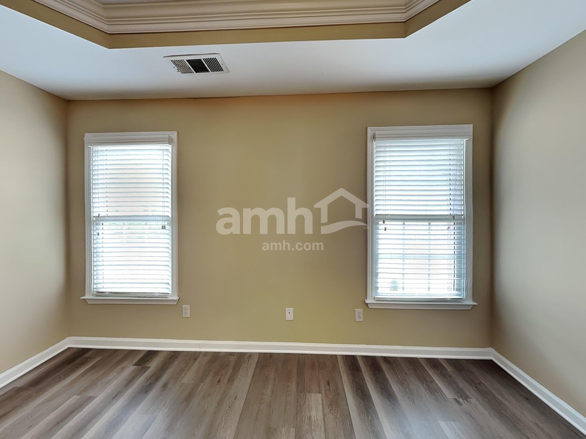 Building Photo - 637 Rebecca Ives Dr NW