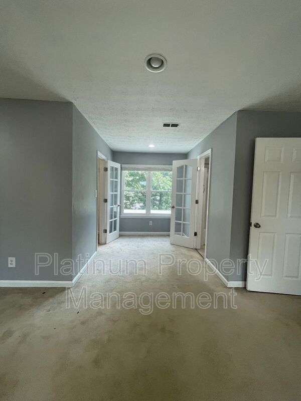 Building Photo - 3757 Peachtree Corners Cir