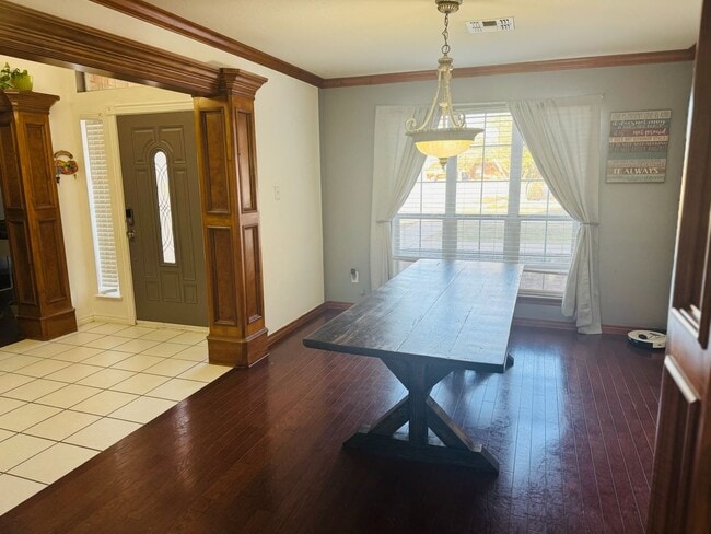 Building Photo - 20 Havenshire Cir