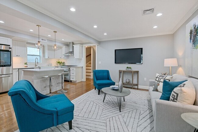 Building Photo - 46 7th St