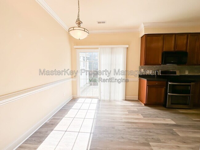 Building Photo - 205 Old Grove Ln