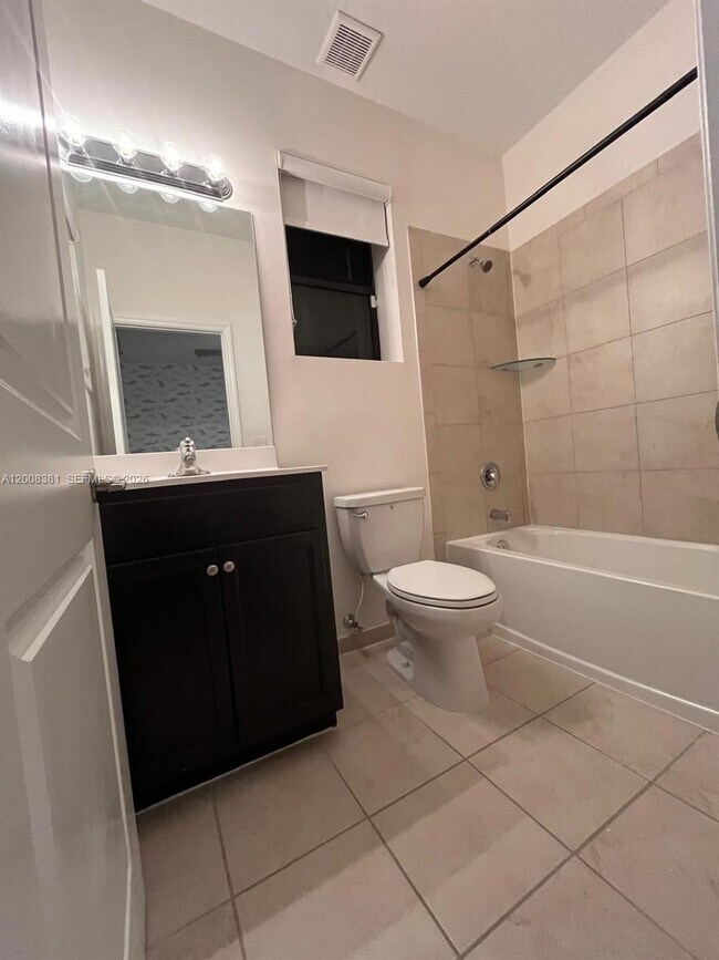 Building Photo - 25002 SW 114th Ave