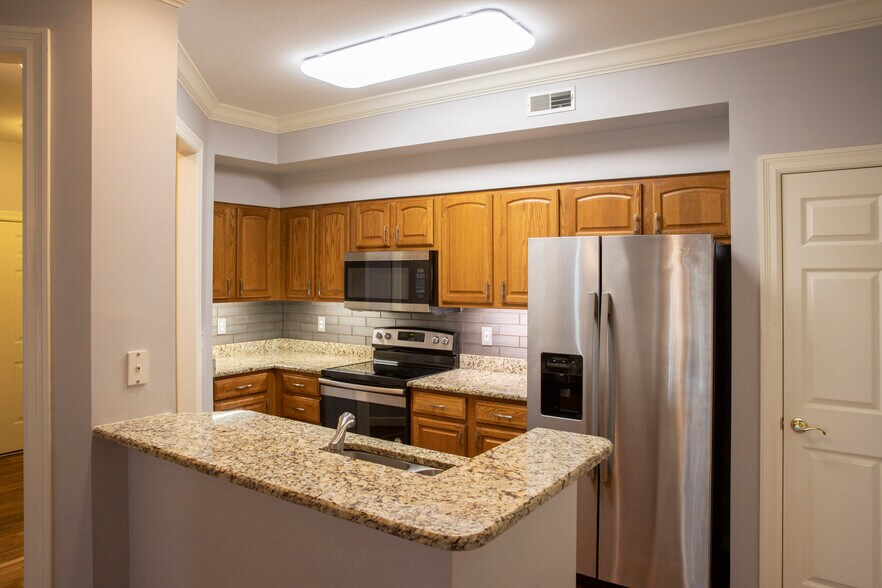 Building Photo - 13115 Mill Crossing Ct