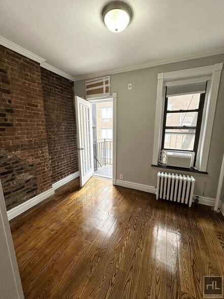 Building Photo - EAST 23 STREET