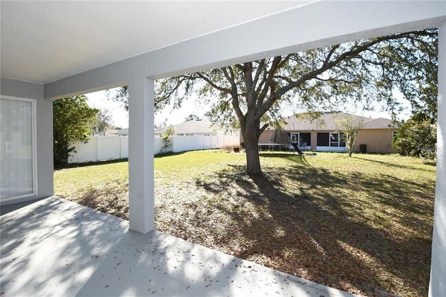 Building Photo - 4 Lynn Pl