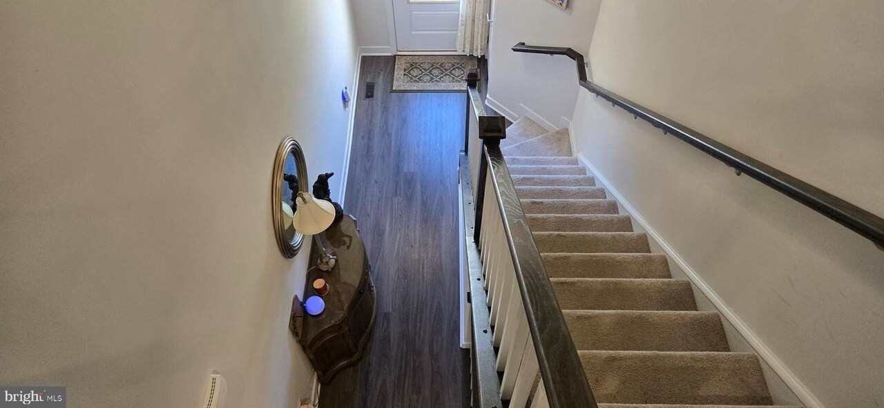 Building Photo - 6005 Calla Pl