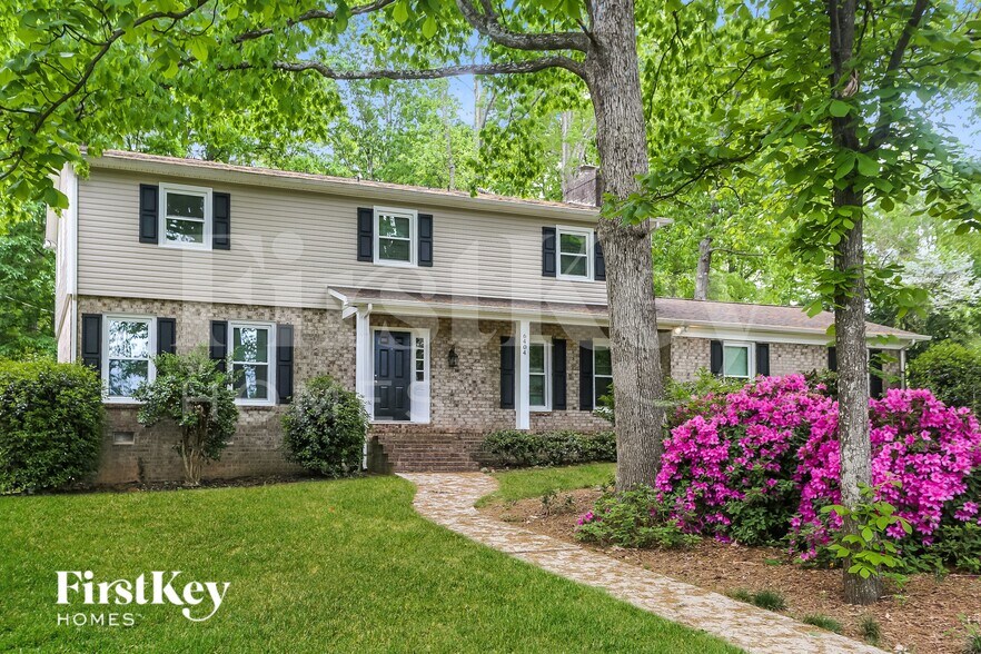 Building Photo - 6404 Pencade Ln