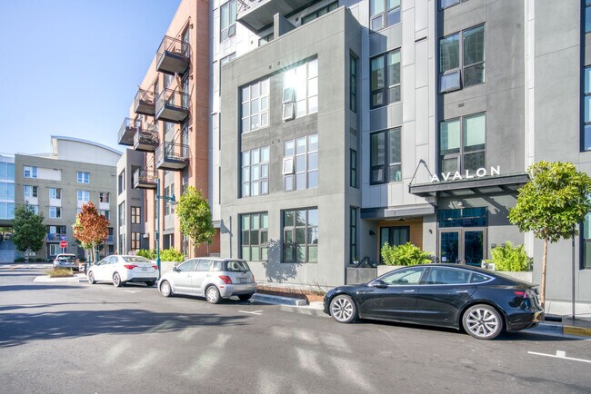 Building Photo - 6251 Shellmound St
