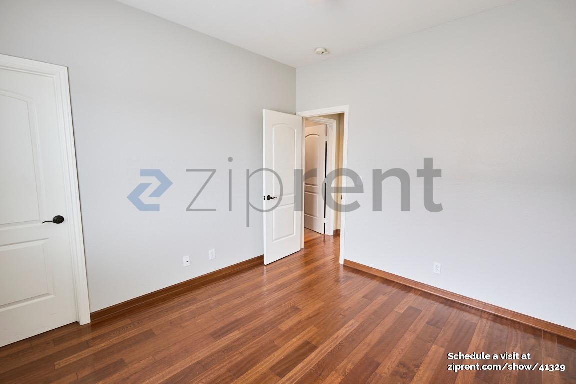 Building Photo - 8703 Belmont St