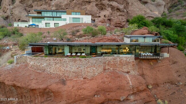 Building Photo - 4925 E Red Rock Dr