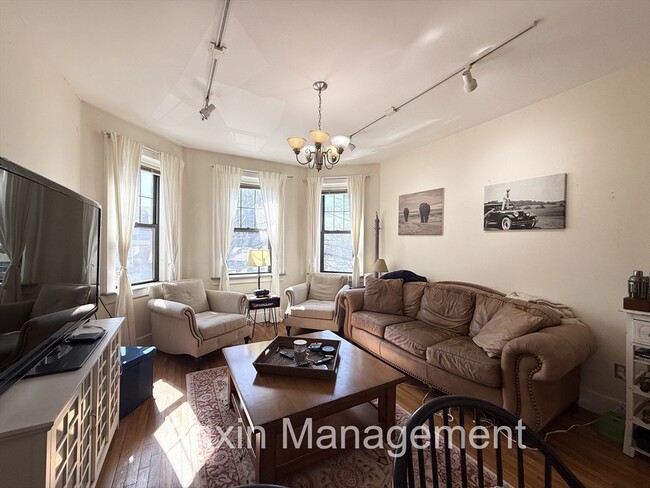 Primary Photo - 311 Allston St